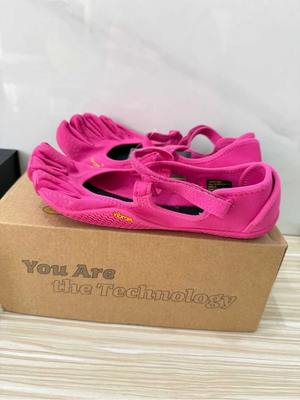 Vibram Women's Hot Pink FiveFingers Mary Jane Toe Shoes